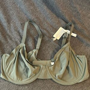 Full coverage bra